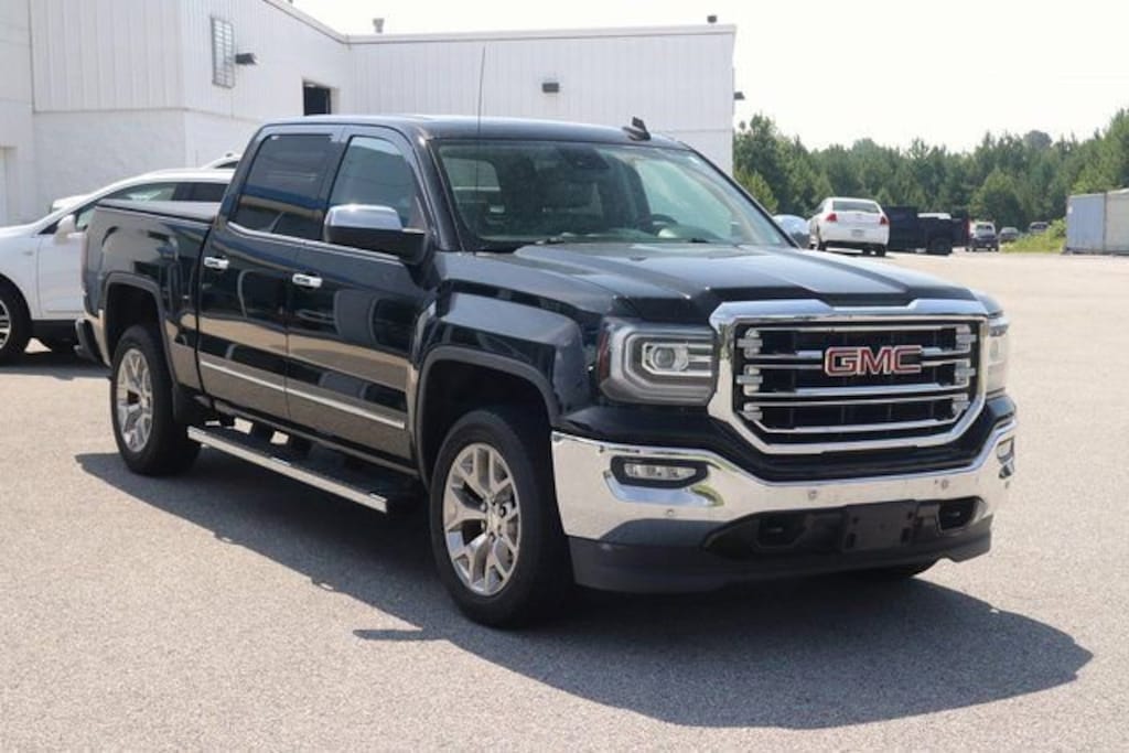 Used 2018 GMC Sierra 1500 SLT Truck