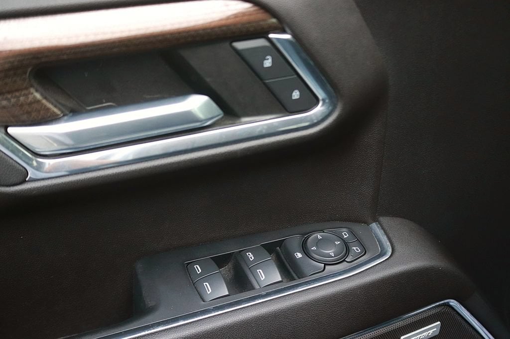 2023 Chevrolet Silverado 1500 RST - Photo 13