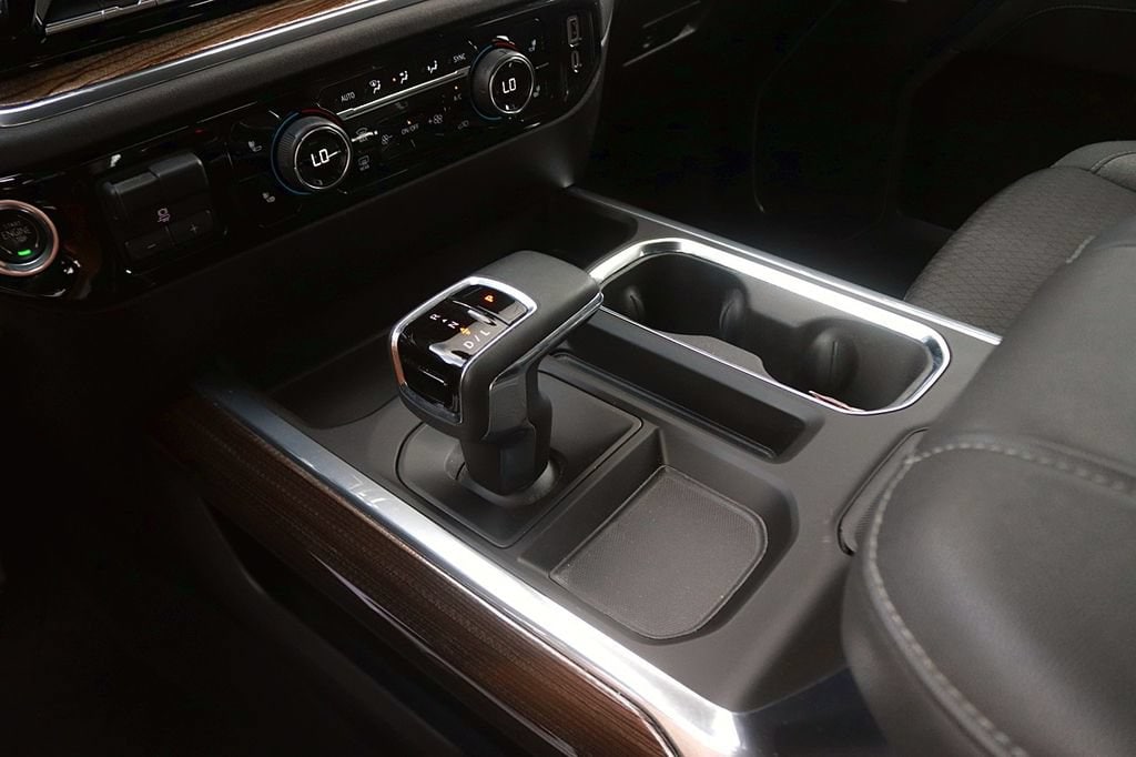 2023 Chevrolet Silverado 1500 RST - Photo 21