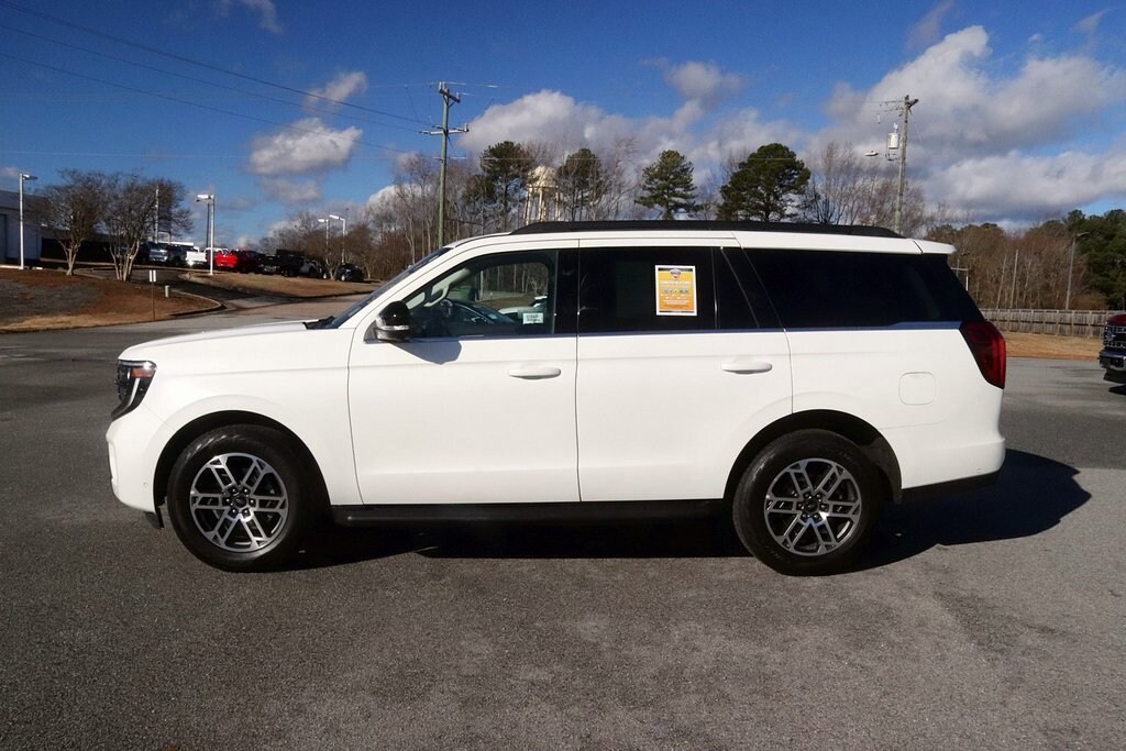 Used 2025 Ford Expedition Active