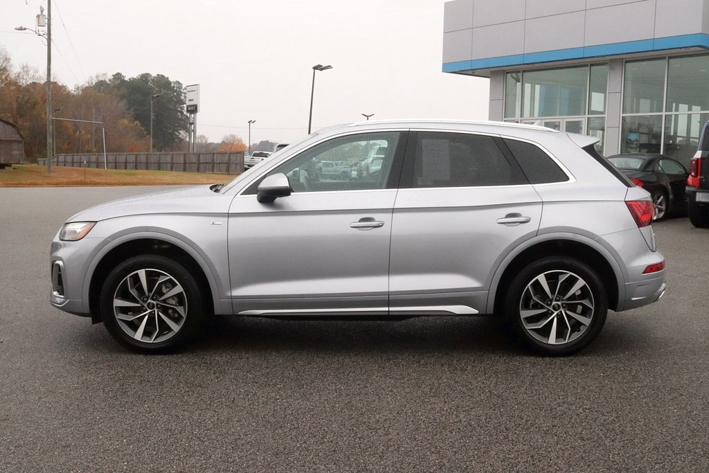 2024 Audi Q5 45 S line Premium photo 3
