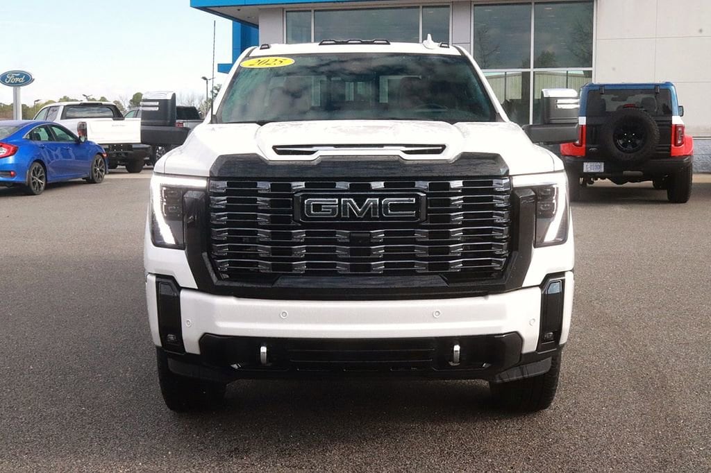 Used 2025 GMC Sierra 2500 HD Denali Ultimate Truck