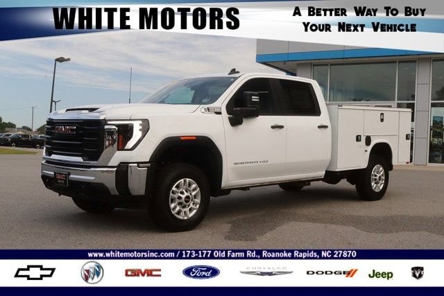 2025 GMC Sierra 4WD Crew Cab Standard Box Pro's photo