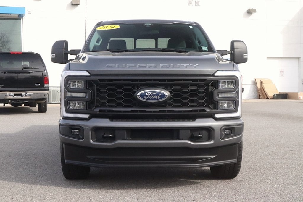 Used 2024 Ford Super Duty F-250 SRW XL