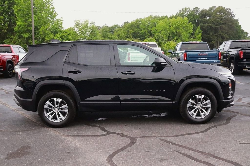 Used 2025 Chevrolet Equinox LT SUV
