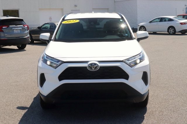 Used 2022 Toyota RAV4 XLE with VIN 2T3W1RFV0NC193611 for sale in Roanoke Rapids, NC