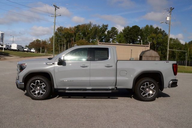 2025 Gmc Sierra 1500 SLE photo 3