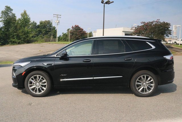 2024 Buick Enclave Avenir photo 4