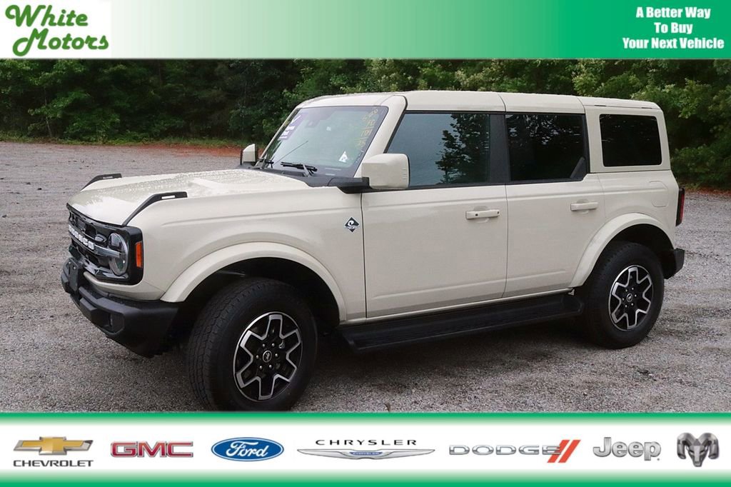 2025 Ford Bronco Outer Banks 4x4's photo