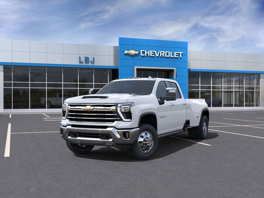 2025 Chevrolet Silverado 3500 HD LTZ - Photo 8
