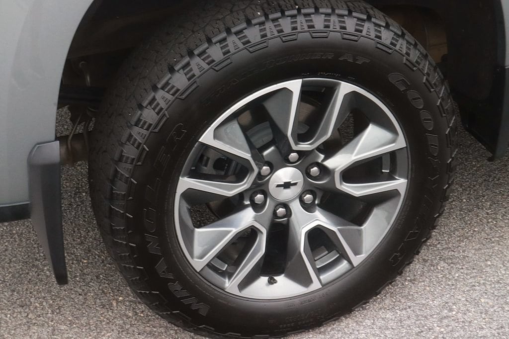 2023 Chevrolet Silverado 1500 RST - Photo 8