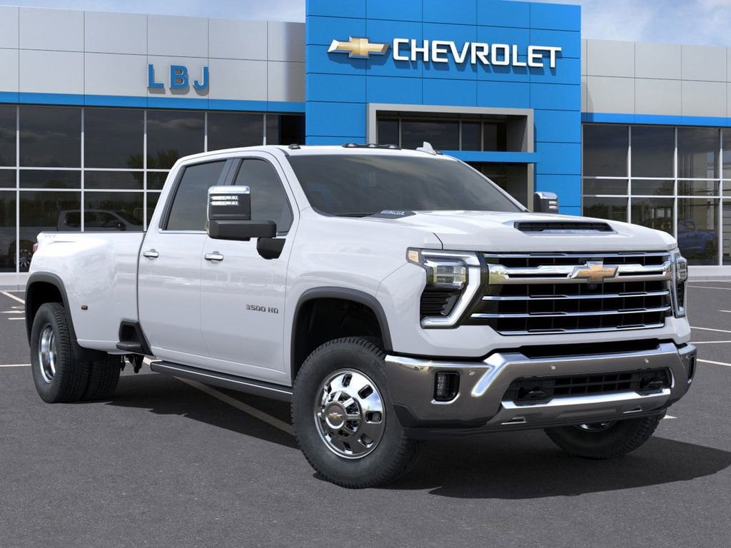 2025 Chevrolet Silverado 3500 HD LTZ - Photo 7