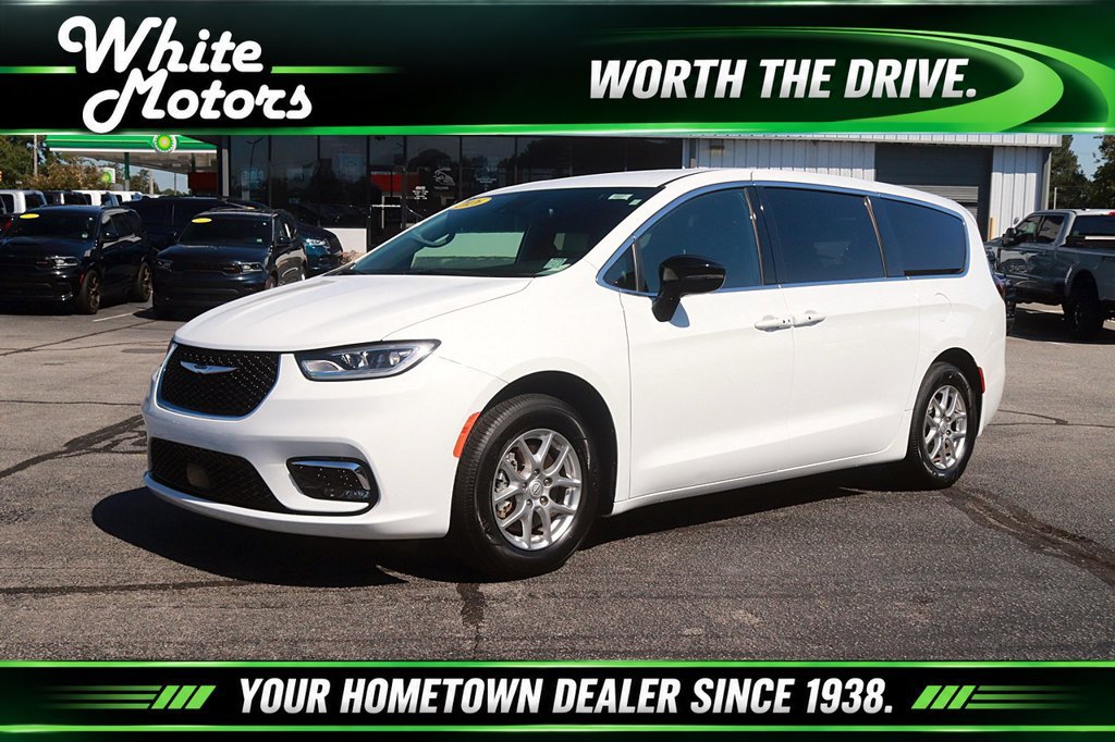 2026 Chrysler Pacifica