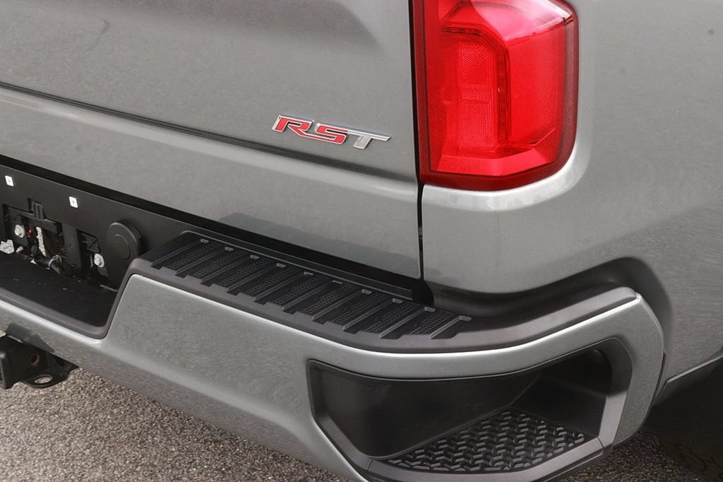 2023 Chevrolet Silverado 1500 RST - Photo 10
