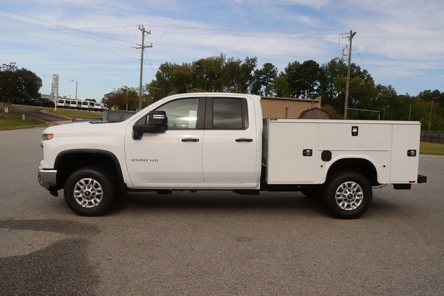 2025 Chevrolet Silverado 2500HD photo 4