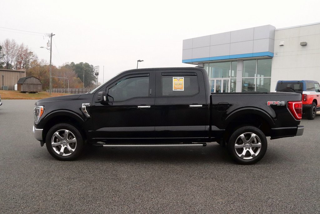 2023 Ford F-150 XLT photo 3