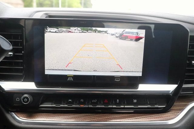 2024 Chevrolet Silverado 1500 LT - Photo 25