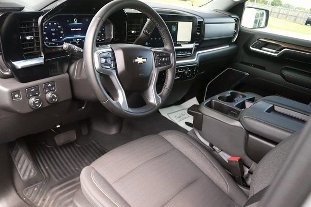 2024 Chevrolet Silverado 1500 LT - Photo 13
