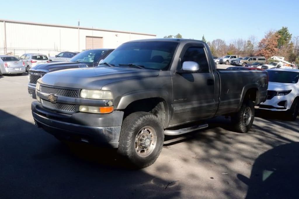 Used 2001 Chevrolet Silverado 2500 HD LS Truck