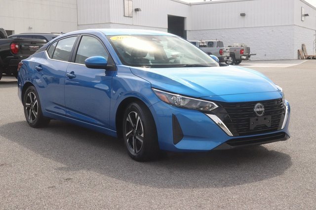 2024 Nissan Sentra SV photo 3