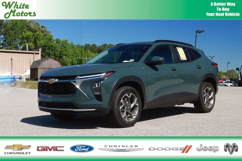 2025 Chevrolet Trax LT's photo