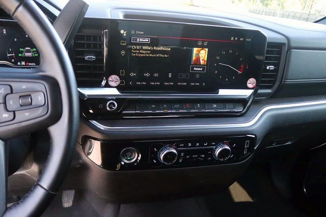 2024 GMC Sierra 1500 SLT - Photo 21