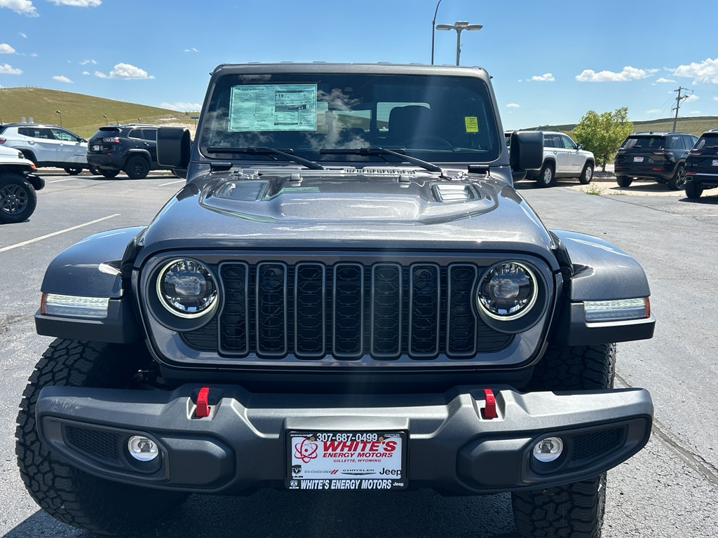 2025 Jeep Gladiator Rubicon photo 2