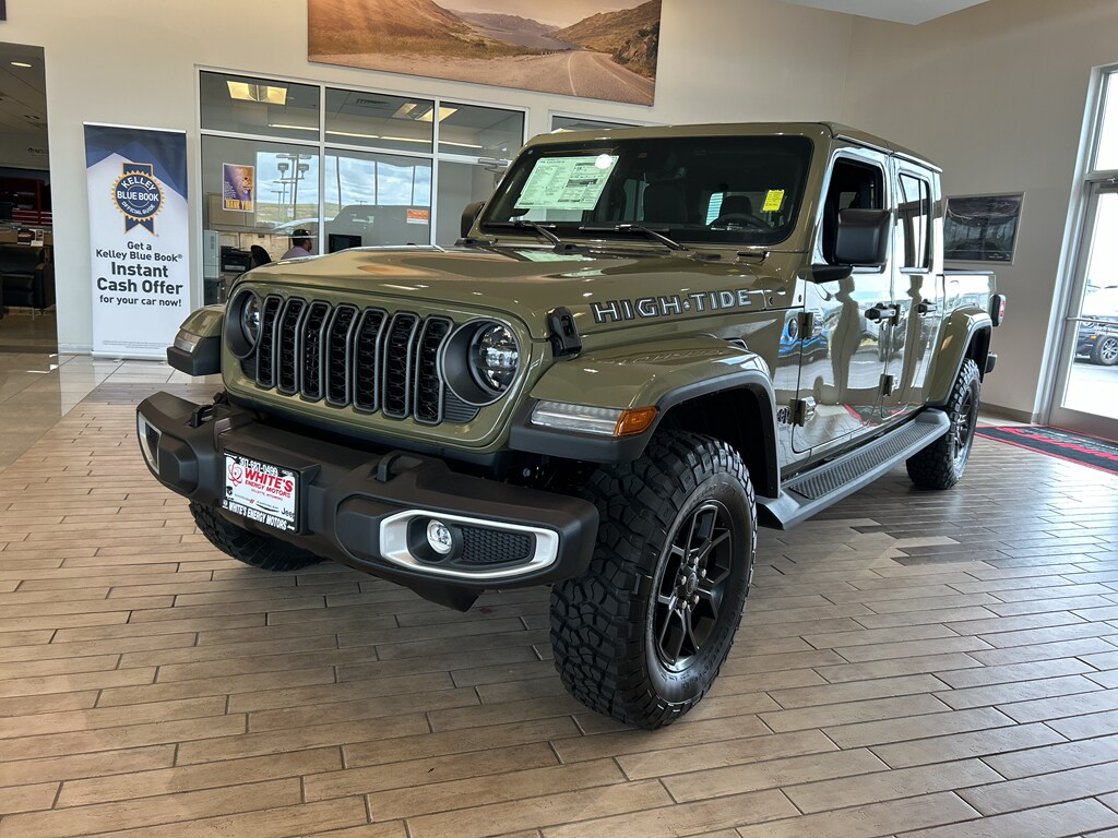 2025 Jeep Gladiator Sport photo 2
