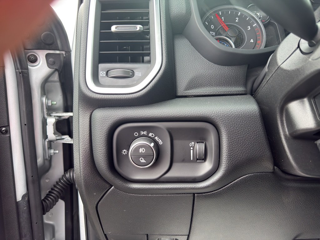2026 RAM 2500 Big Horn - Photo 11
