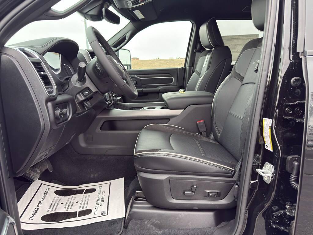 2026 RAM 2500 Laramie - Photo 9