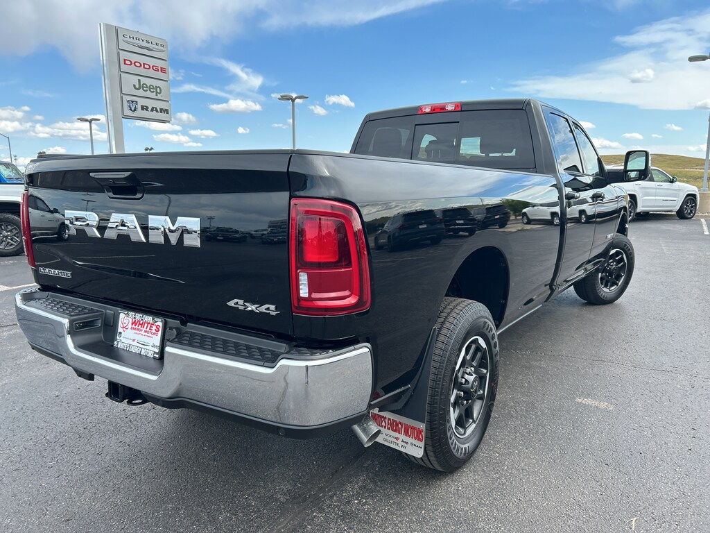 2025 Ram 2500 Laramie photo 4