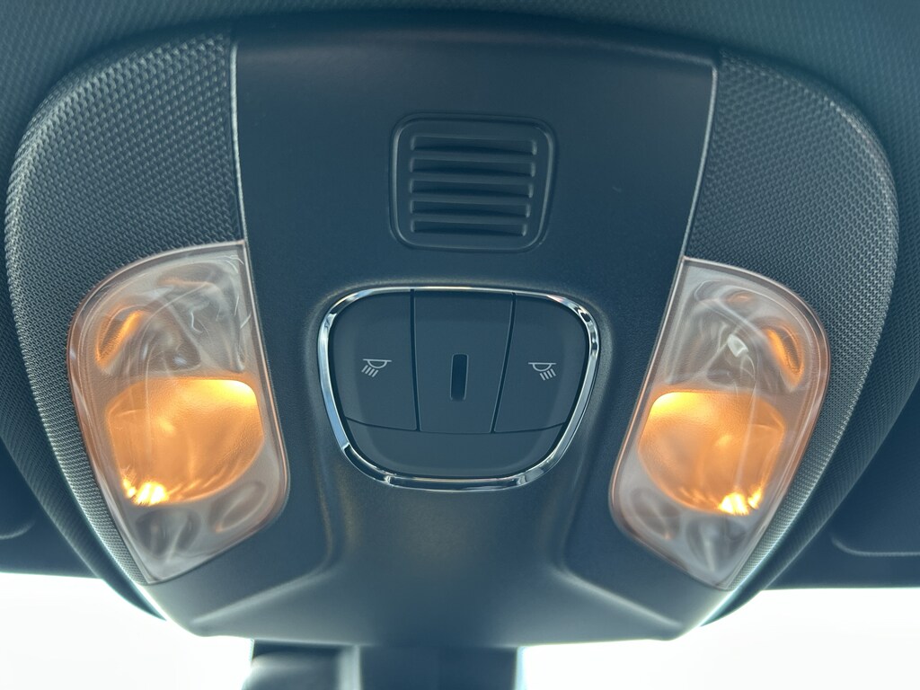 2025 Jeep Compass Latitude photo 21