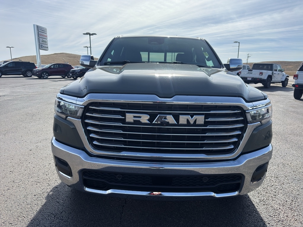 New 2026 Ram 1500 LARAMIE CREW CAB 4X4 5'7 BOX Pickup