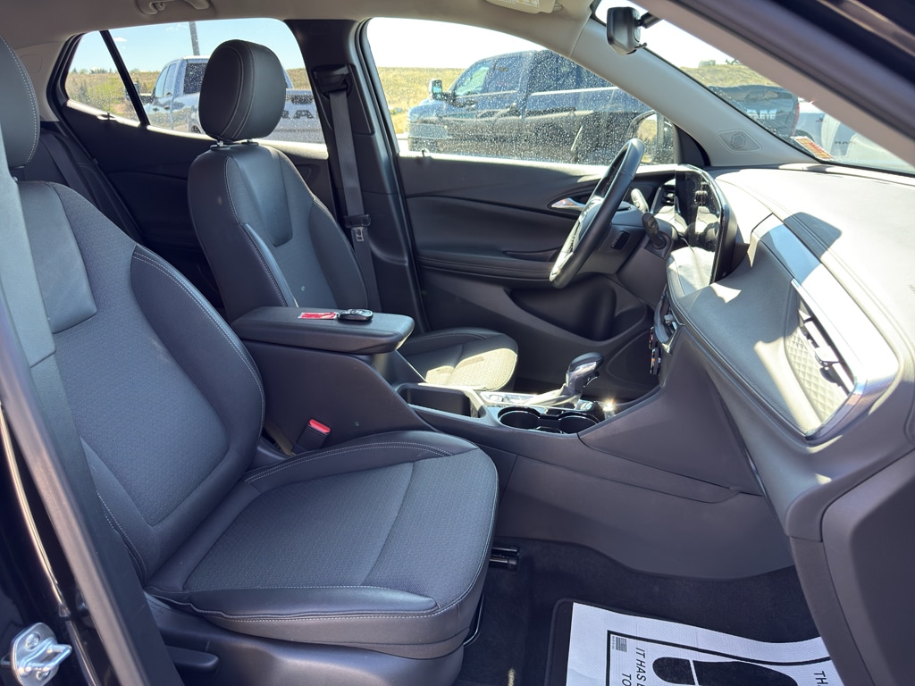 2025 Buick Encore GX Preferred - Photo 13