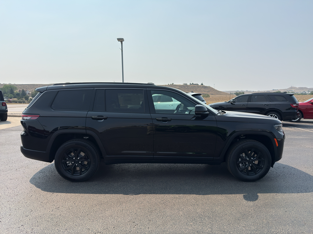 New 2026 Jeep Grand Cherokee L Sport Utility