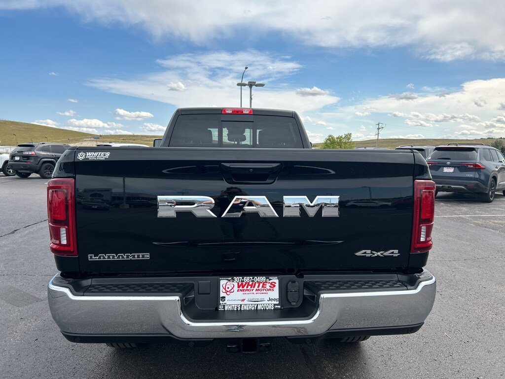2025 Ram 2500 Laramie photo 6
