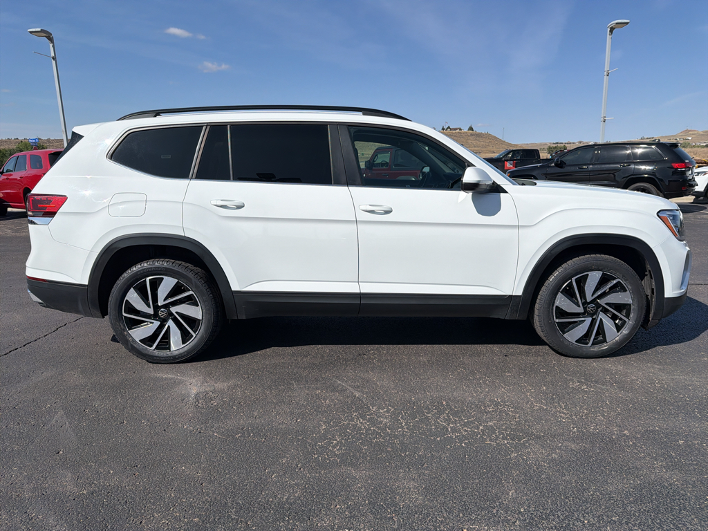Used 2025 Volkswagen Atlas 2.0T SE w/Technology Sport Utility