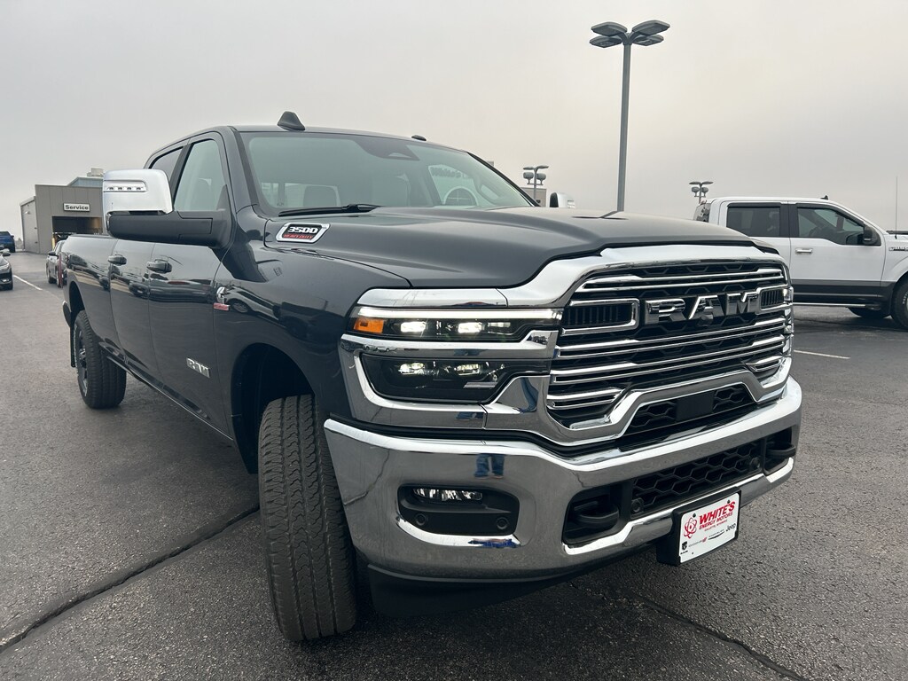 2026 Ram 3500 Laramie photo 2
