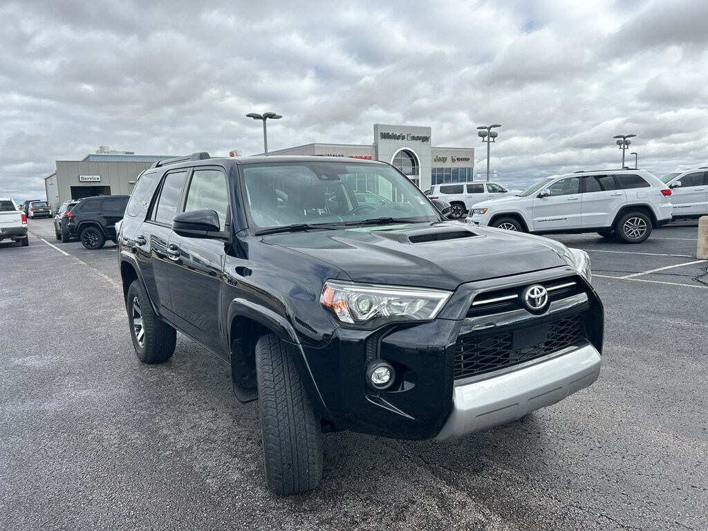 2024 Toyota 4Runner TRD photo 3