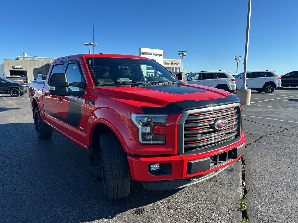 2016 Ford F-150 Lariat photo 3