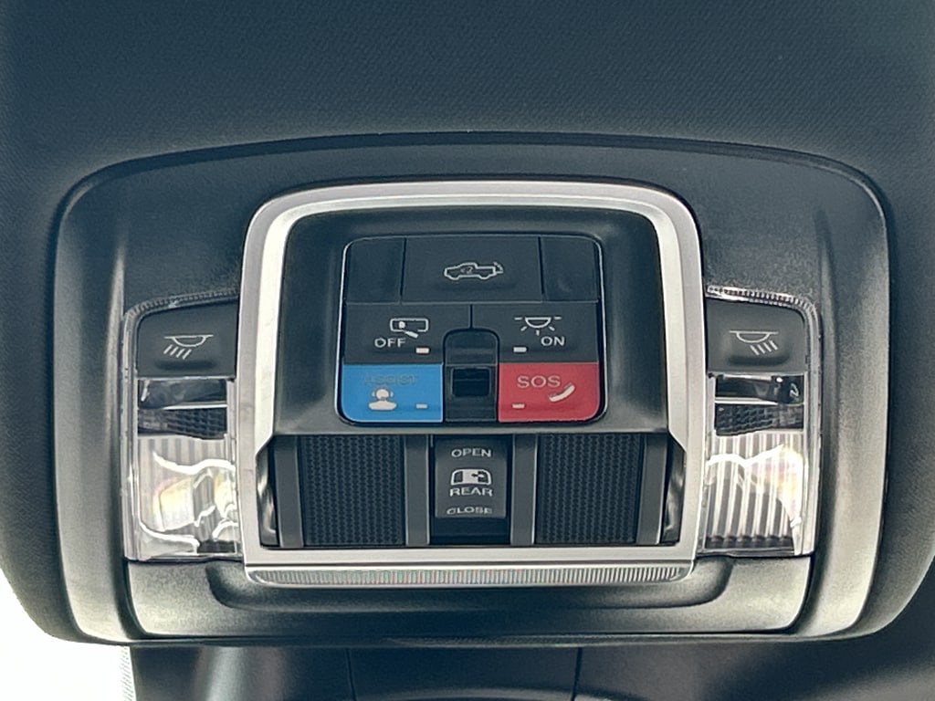 2026 RAM 2500 Laramie - Photo 23