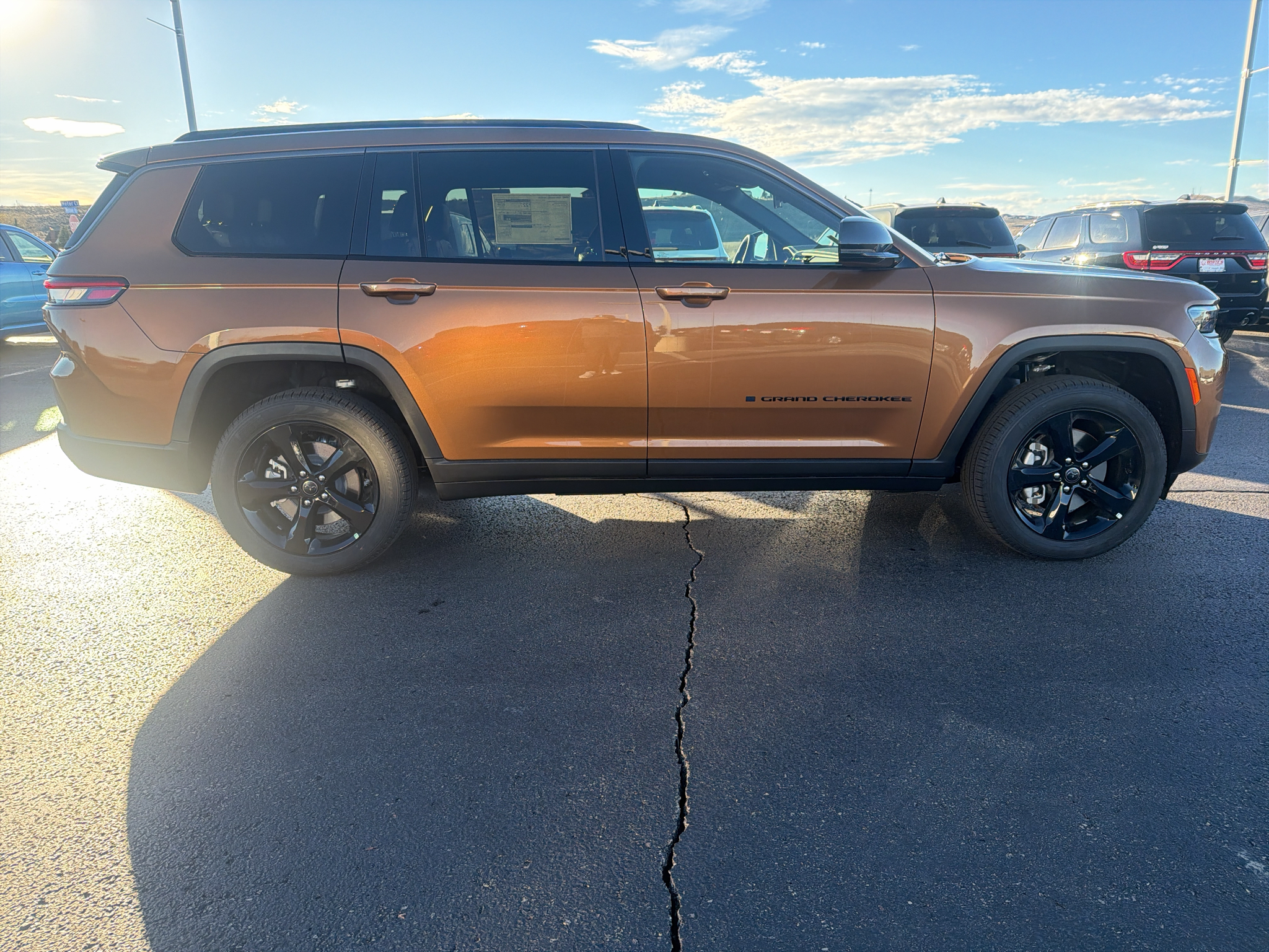 New 2027 Jeep Grand Cherokee L Sport Utility