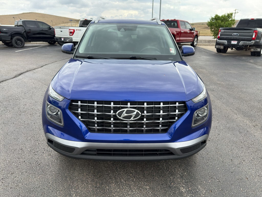Certified 2022 Hyundai Venue SEL with VIN KMHRC8A38NU186470 for sale in Gillette, WY