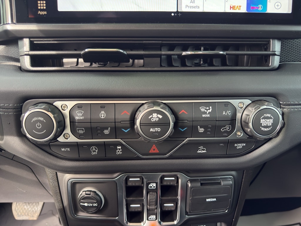 2026 Jeep Gladiator Rubicon - Photo 19