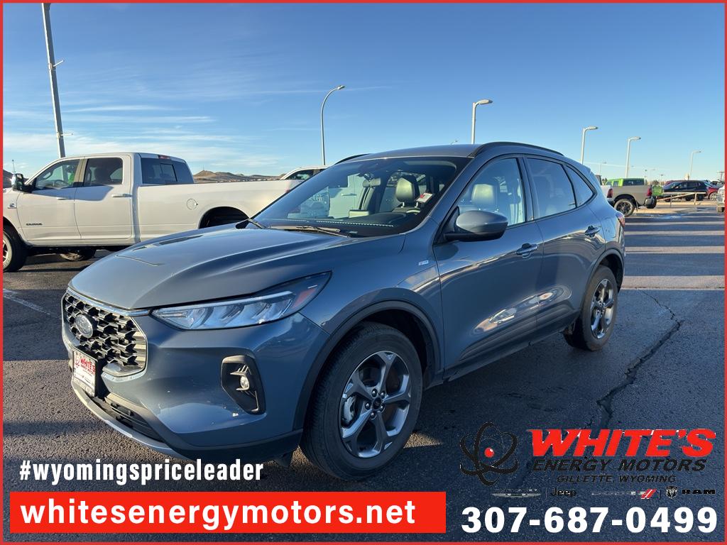 2025 Ford Escape ST-Line Select's photo