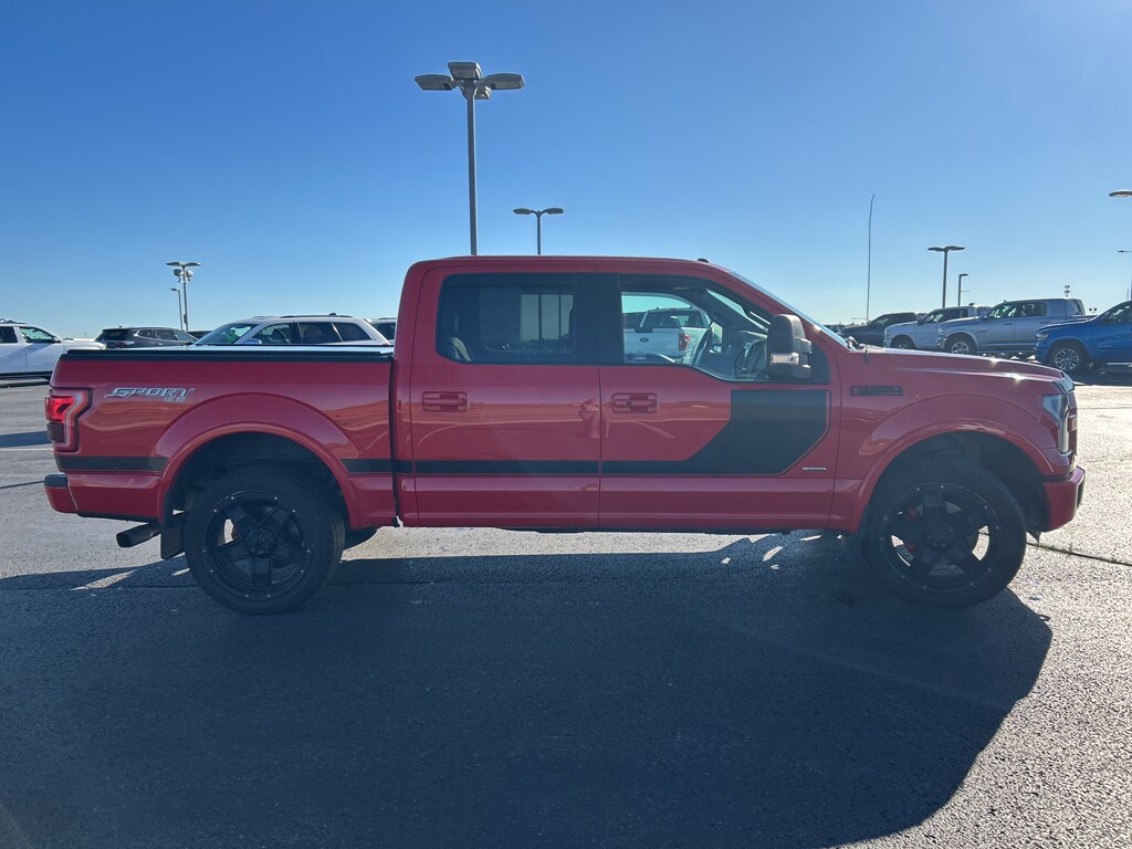 2016 Ford F-150 Lariat photo 4