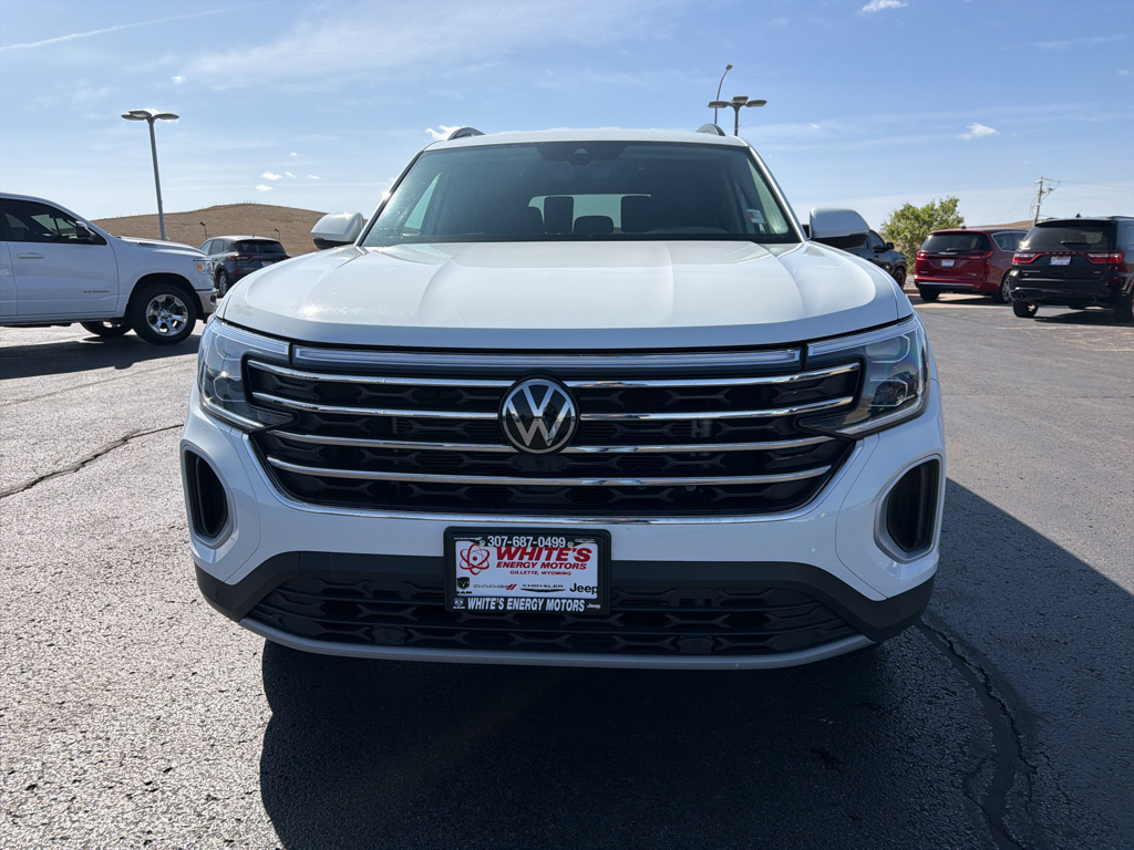 Used 2025 Volkswagen Atlas 2.0T SE w/Technology Sport Utility