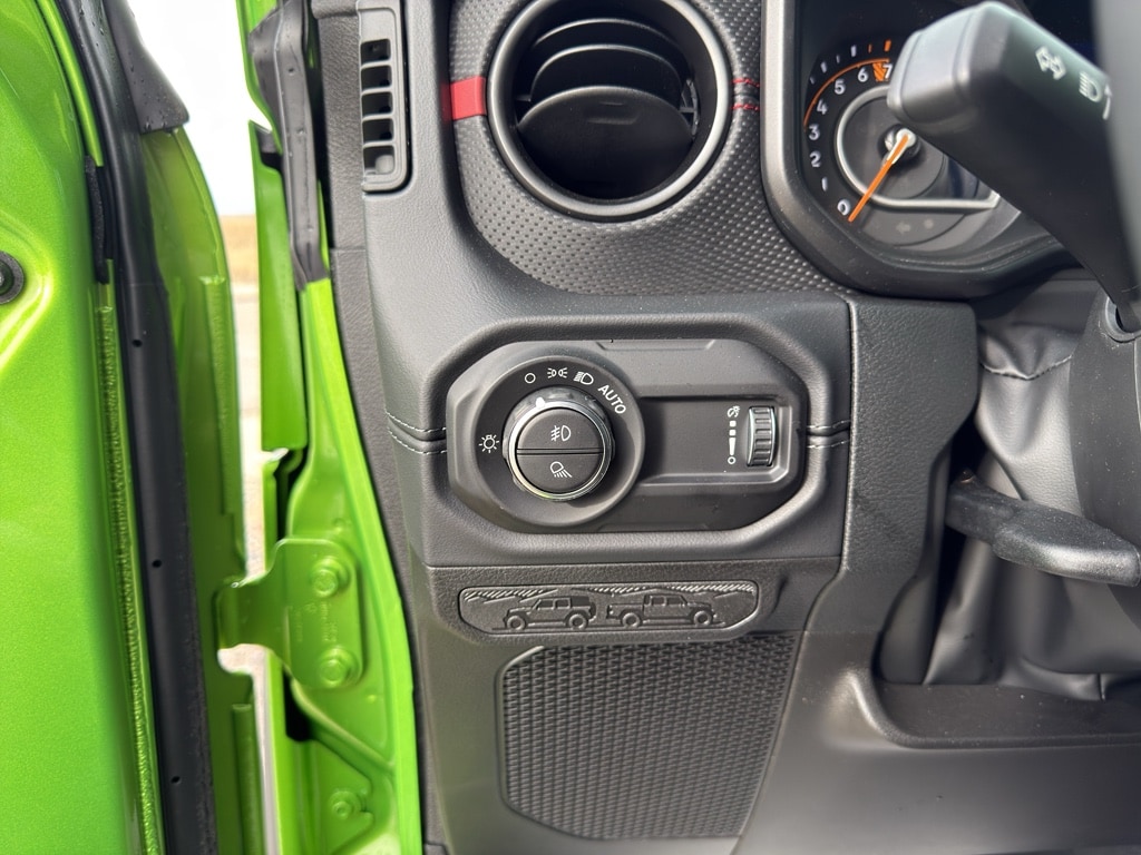 2026 Jeep Gladiator Rubicon - Photo 11