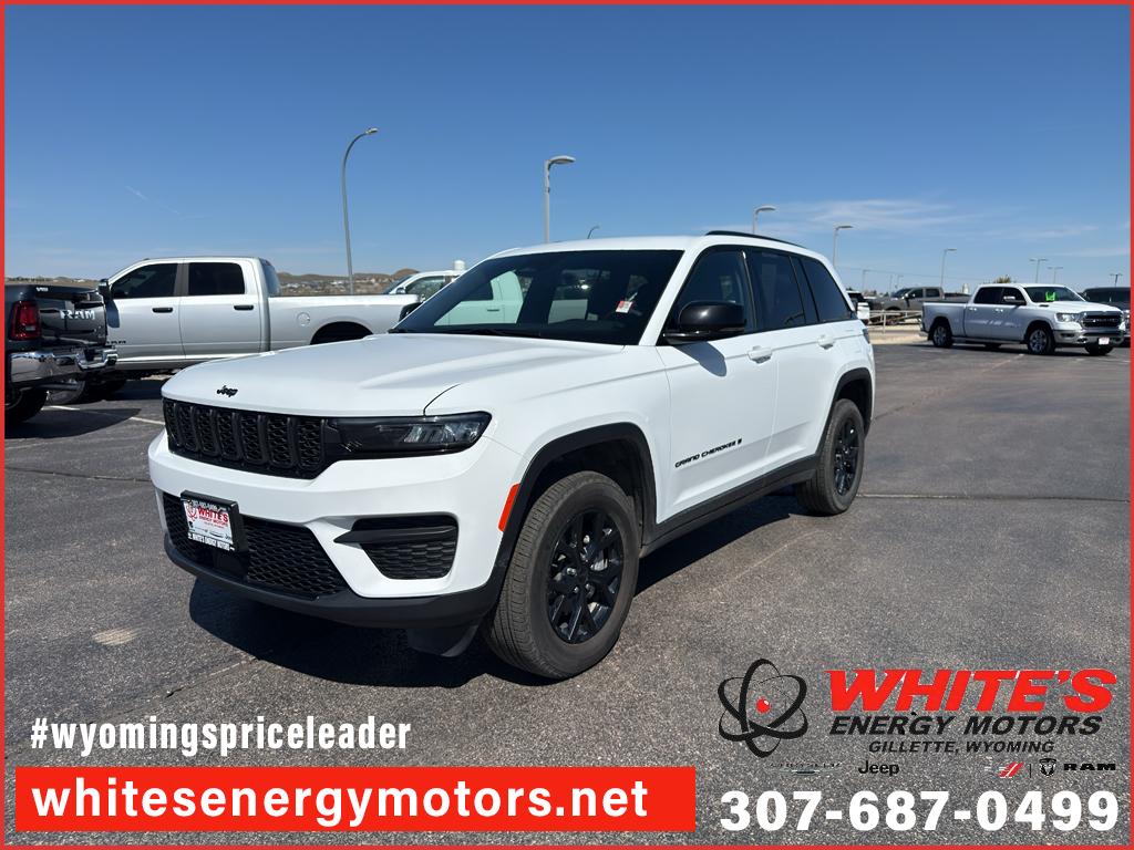2025 Jeep Grand Cherokee Altitude 4x4's photo