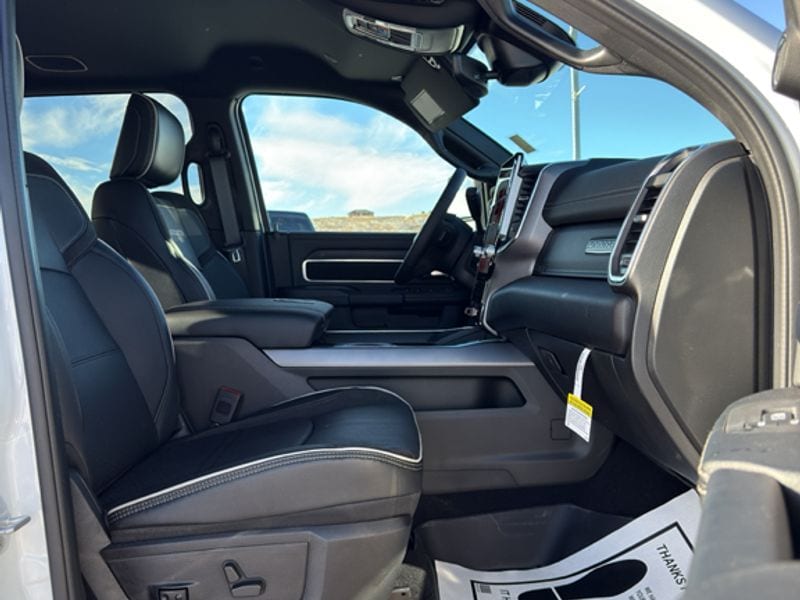 2026 RAM 2500 Laramie - Photo 16